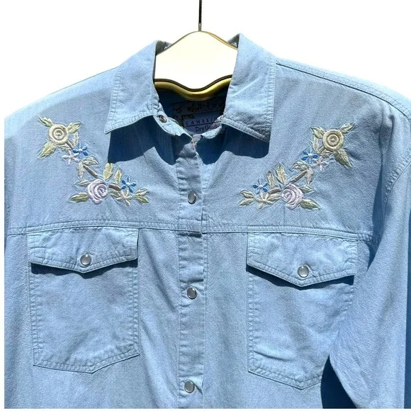 Cambridge Dry Goods - Vintage Snap Front Denim Shirt with Embroidery, Size 6 - Picture 3 of 9